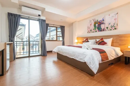 Deluxe Double Room — Peacock De Pai Hotel
