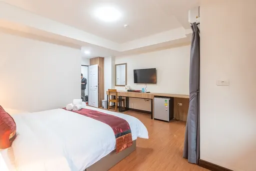 Deluxe Double Room — Peacock De Pai Hotel (2)